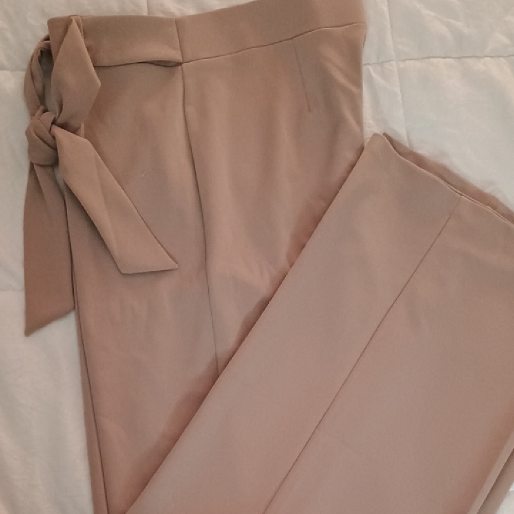 NYC Women's Tan Trousers with Bow Detail